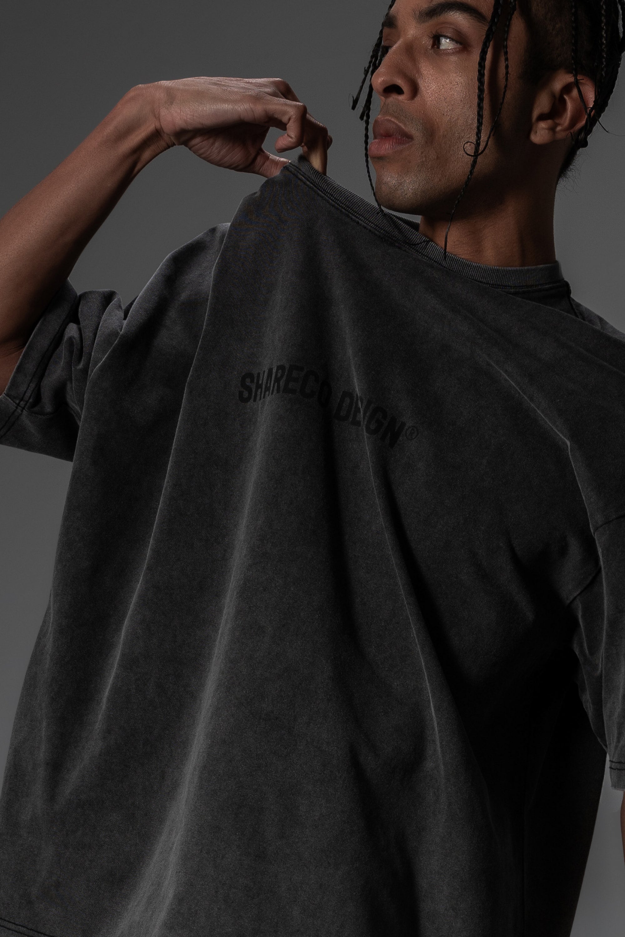 HEAVY WASHED LOGO TEE 水洗 LOGO 短 TEE (八月下旬依訂單順序出貨,現在下訂 優先寄出) - SHARECO DESIGN